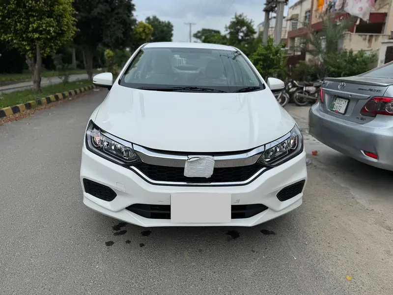 Honda City 1.2 MT IVTEC 2022 december, registered 2023, slightly used