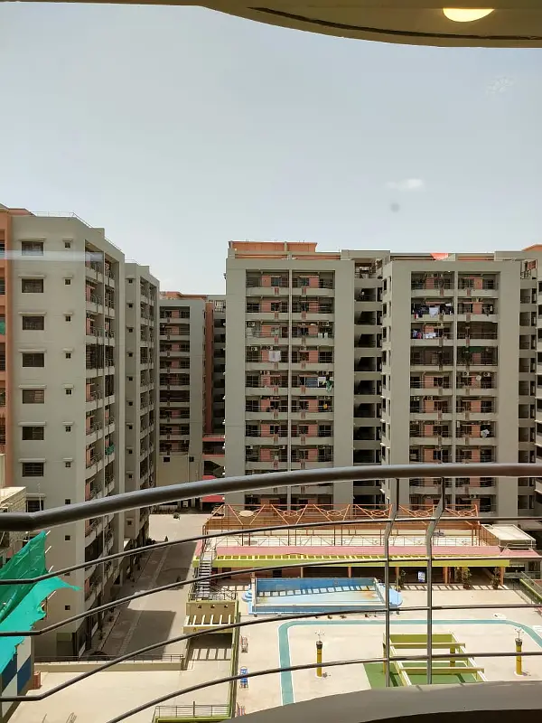 Flat In Abdullah Sports Tower Qasimabad Hyderabad