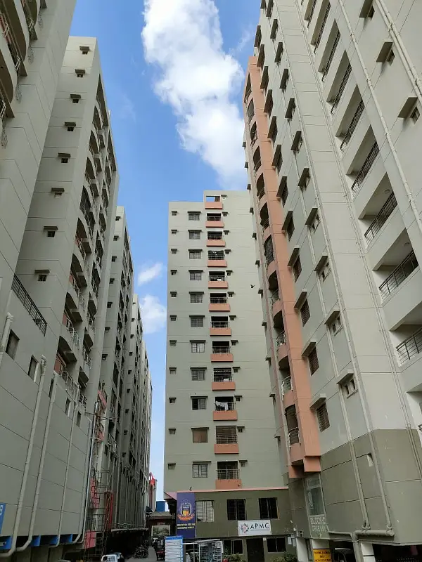 Flat In Abdullah Sports Tower Qasimabad Hyderabad