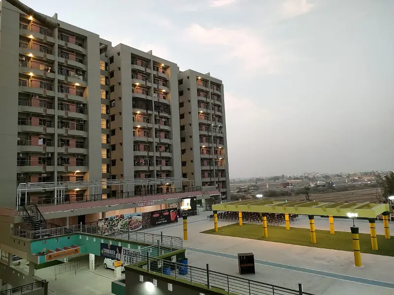 Flat In Abdullah Sports Tower Qasimabad Hyderabad