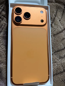 17 pro max non active Hk