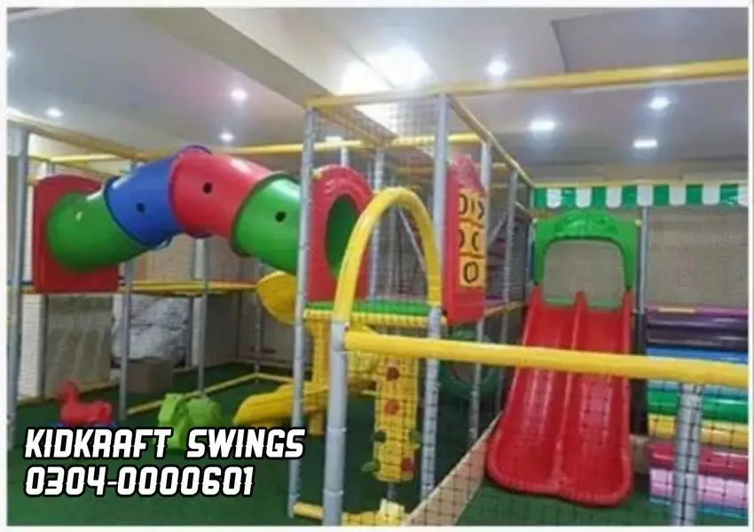 swings, slides, seesaws, merry-go-rounds, monkey bars, Trampoline, bar