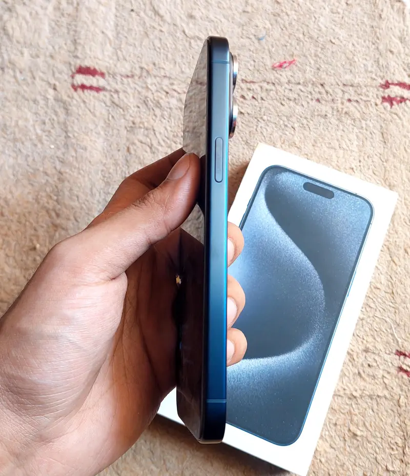 iPhone 15 Pro Max 256GB sim work