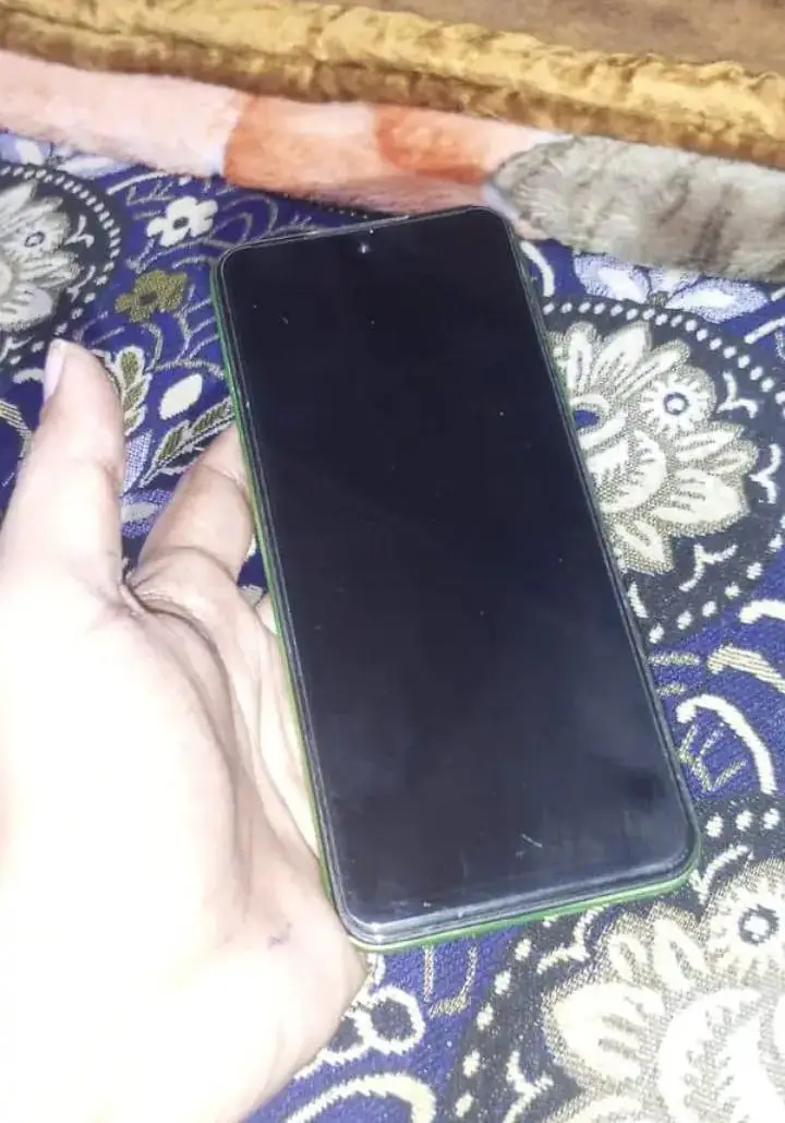 Hot 12 free fire 6 128