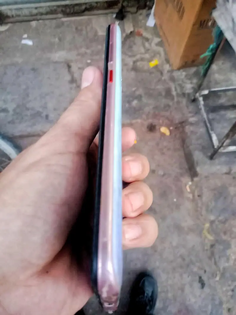 S1 Pro 12 GB 128GB Condition 9 by 10