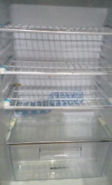 HAIER REFRIGERATOR 276 EBS SILVER for sale/Fridge