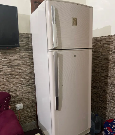 Fridge/Dawlance refrigerator/100 working