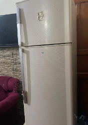 Fridge/Dawlance refrigerator/100 working