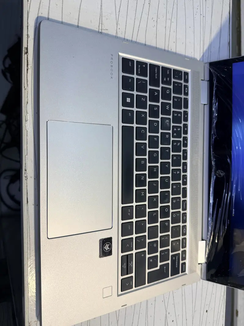 Hp Envy 15 x360 Ryzen 5 360 Touchscreen with Graphics