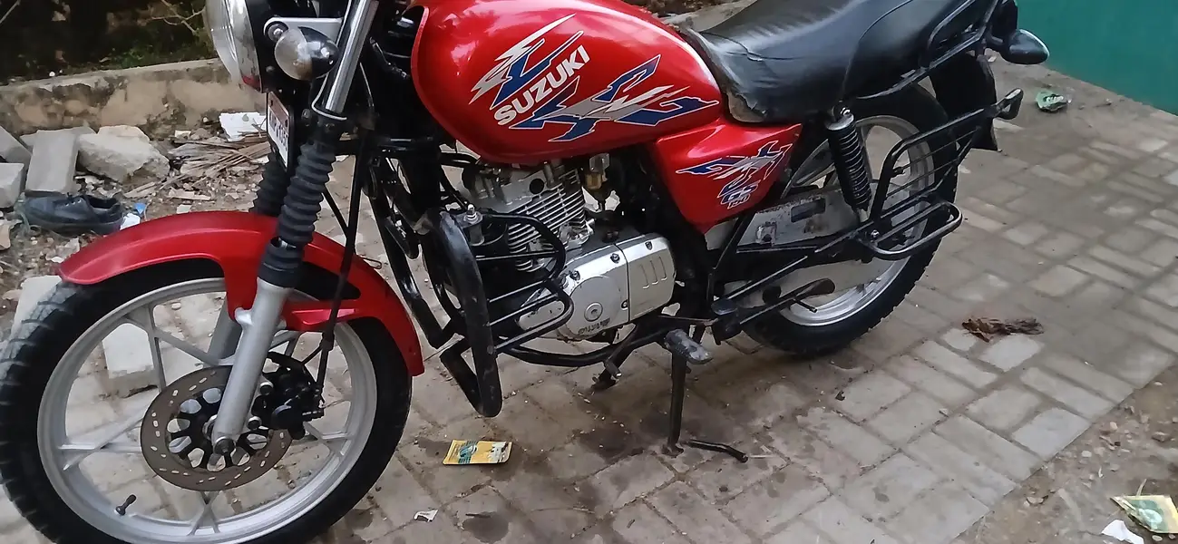 suzuki gs150