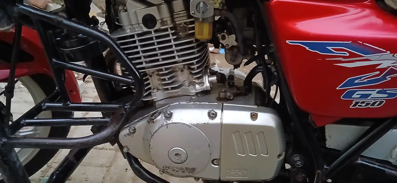 suzuki gs150