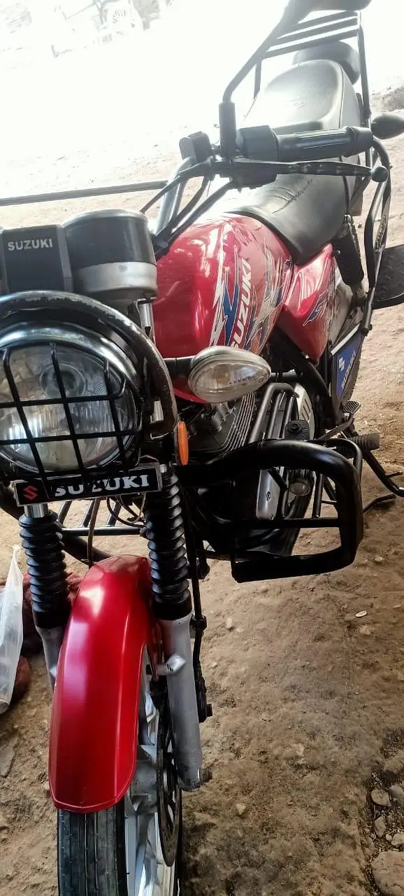 suzuki gs 150 se karachi model 2020/end