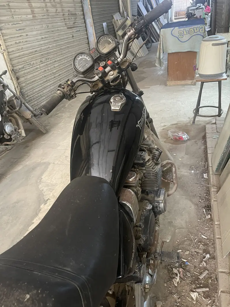 Yamaha xj 650 maxim