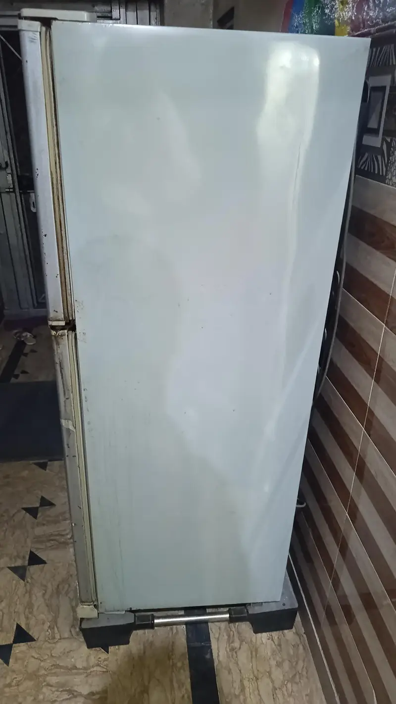 Dawlence Fridge for Sale – Good Condition 03004640050