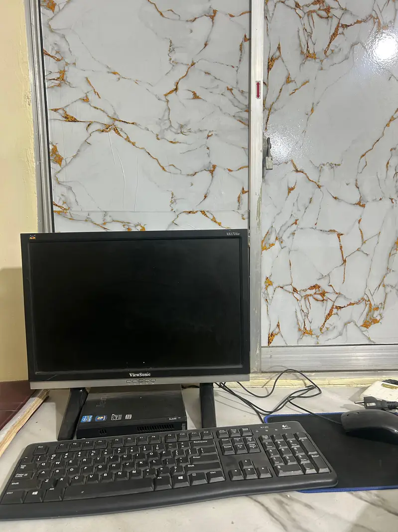 complete computer setup available for sale in reasonable price