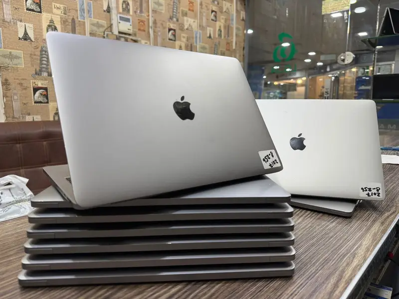 Apple Macbook Pro 2017 | 256gb & 512gb At Best Price
