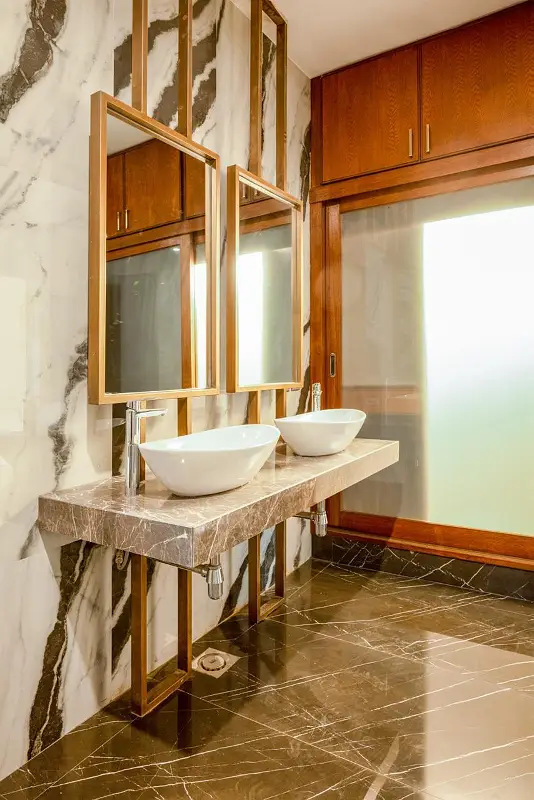 Defence Brand New 500 Yards Outclass Bungalow For Sale With Swimming Pool