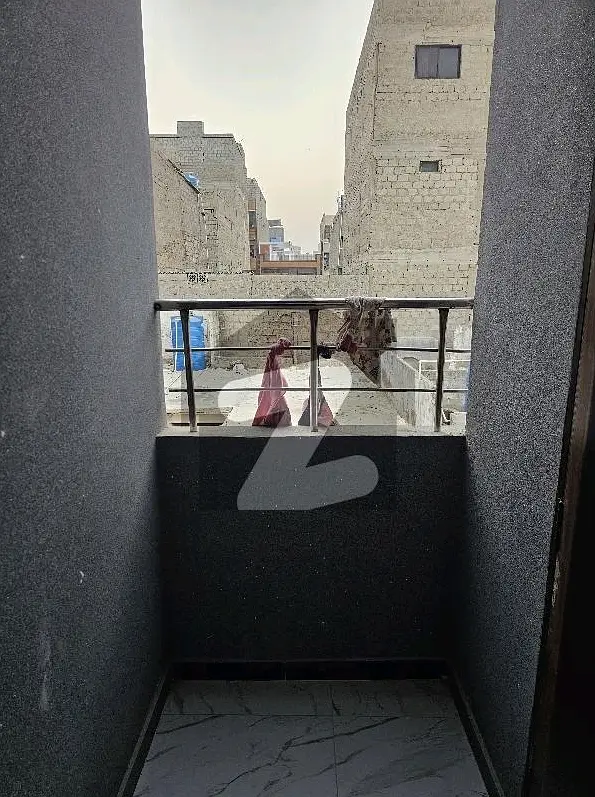 Spacious 50 Square Yards Flat Available For sale In Allahwala Town