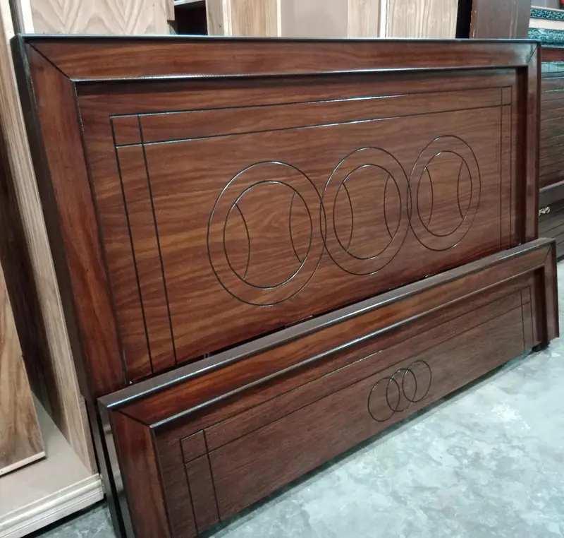 bed / double bed / king size bed / bed for sale / wooden bed