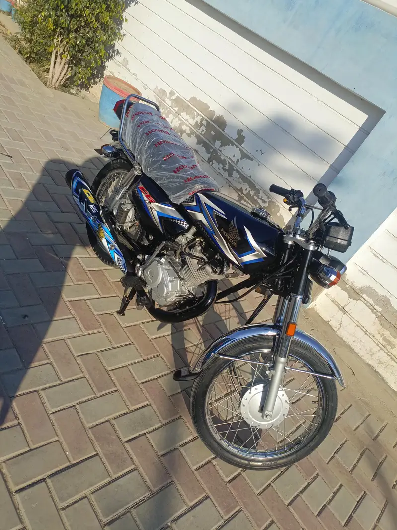 Honda | CG 125 | Model 2025 (217500)