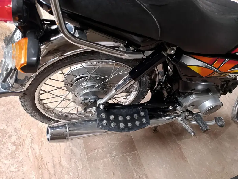 Honda CD 70 30000km used Whatsapp 03280576672