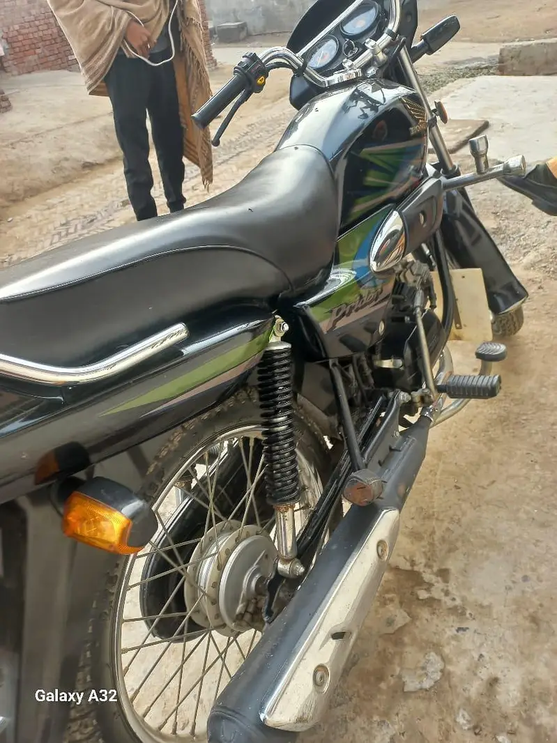 Honda Pridor 100