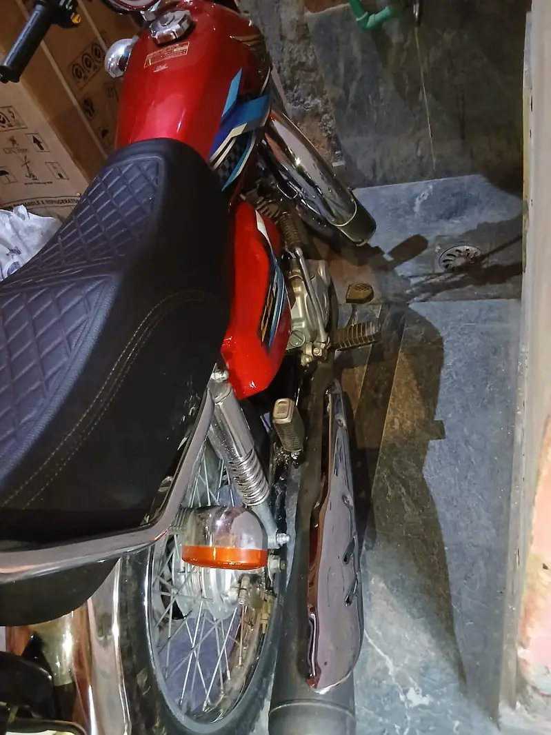 Honda 125 for sale in new condition