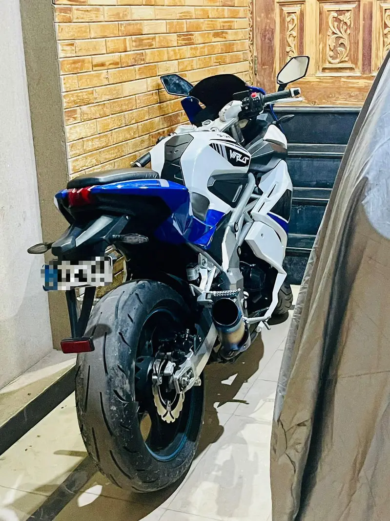 Heavy Bike Valentino Taro GP1 380cc Dual Cylinder 2020