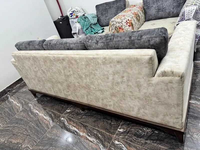 5 Seater Sofa Set, Slightly Used
