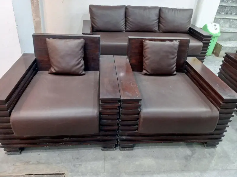 Sofa Set 7 seater good condition