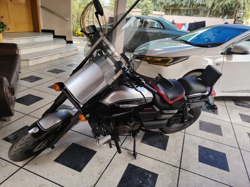UM Renegade Sport S 300 | Model 2025 | 2500 KMs Driven Bike | New Bike