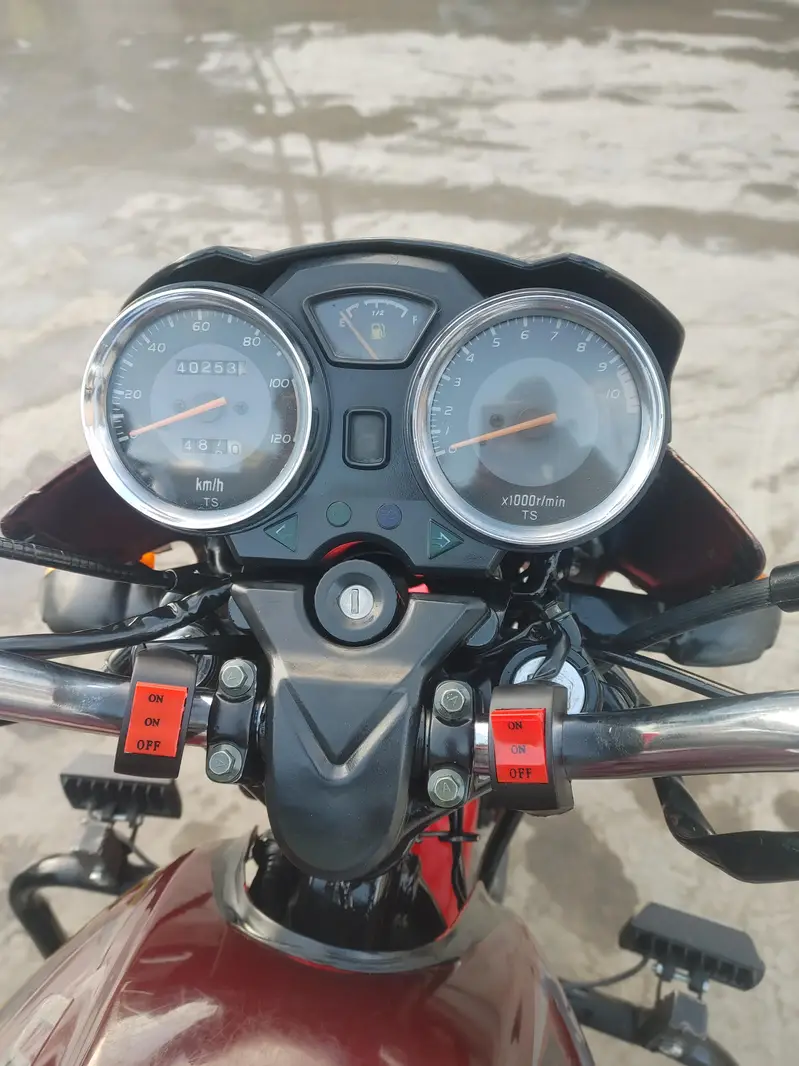 Unique UD 100 Well Maintained, Excellent Condition,