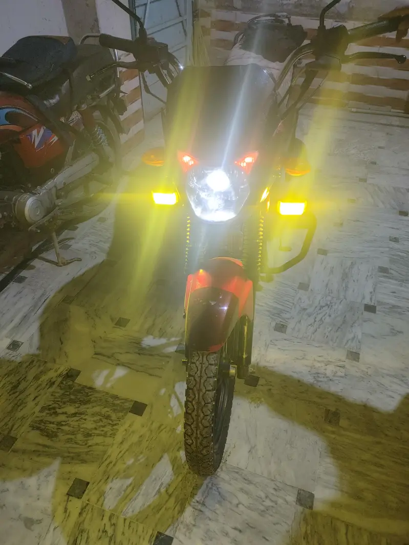 Unique UD 100 Well Maintained, Excellent Condition,