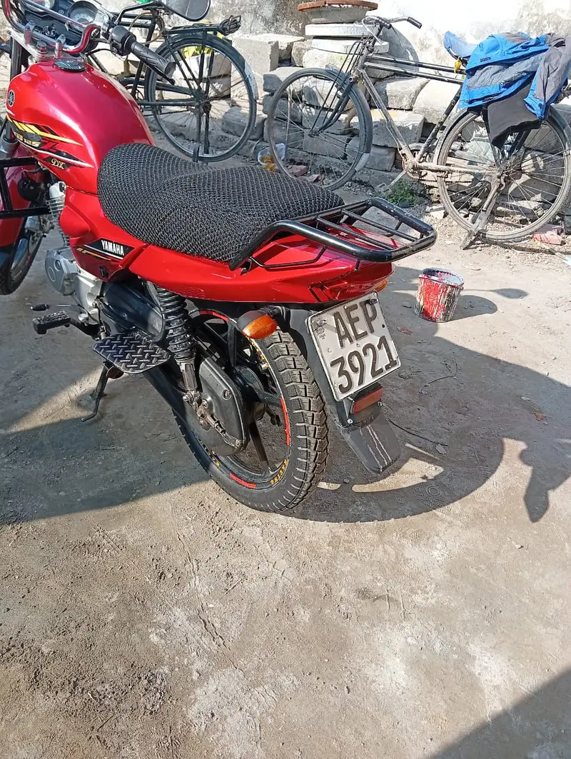 Yamaha YB 125Z-DX | Model 2021KM 35,000 Call + Whatsapp 0323 - 5758021