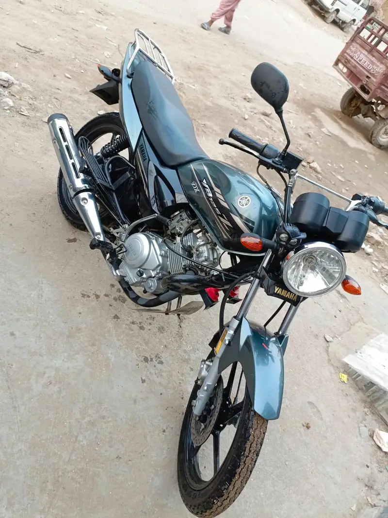 Yamaha | YB 125Z-DX | Model 2023 | *03423157956* |