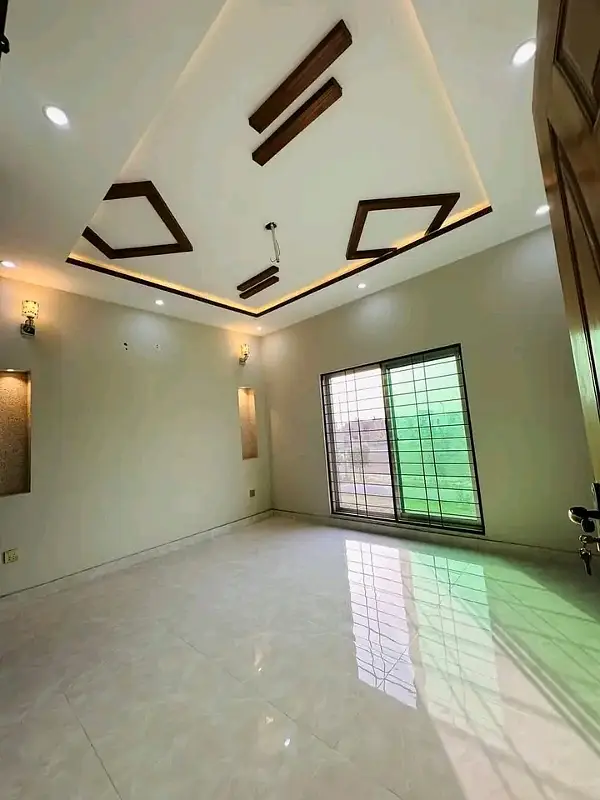 5 Marla Brand New House Available For Rent