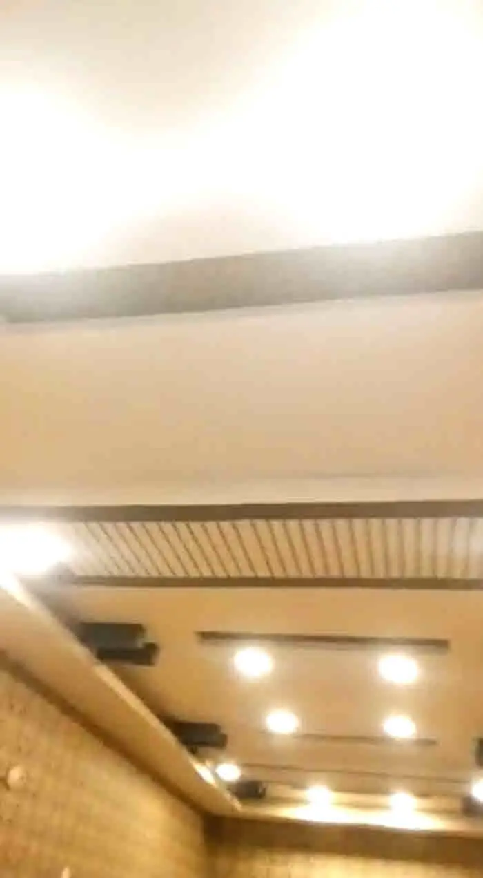 SHOP AVAILABLE FOR RENT