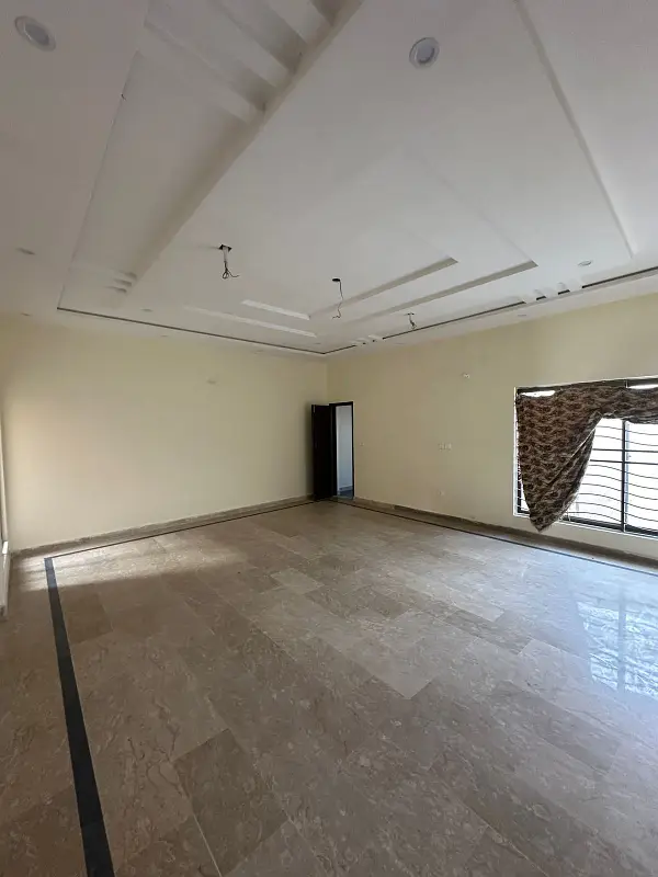 1 Kanal Lower Portion Brand New