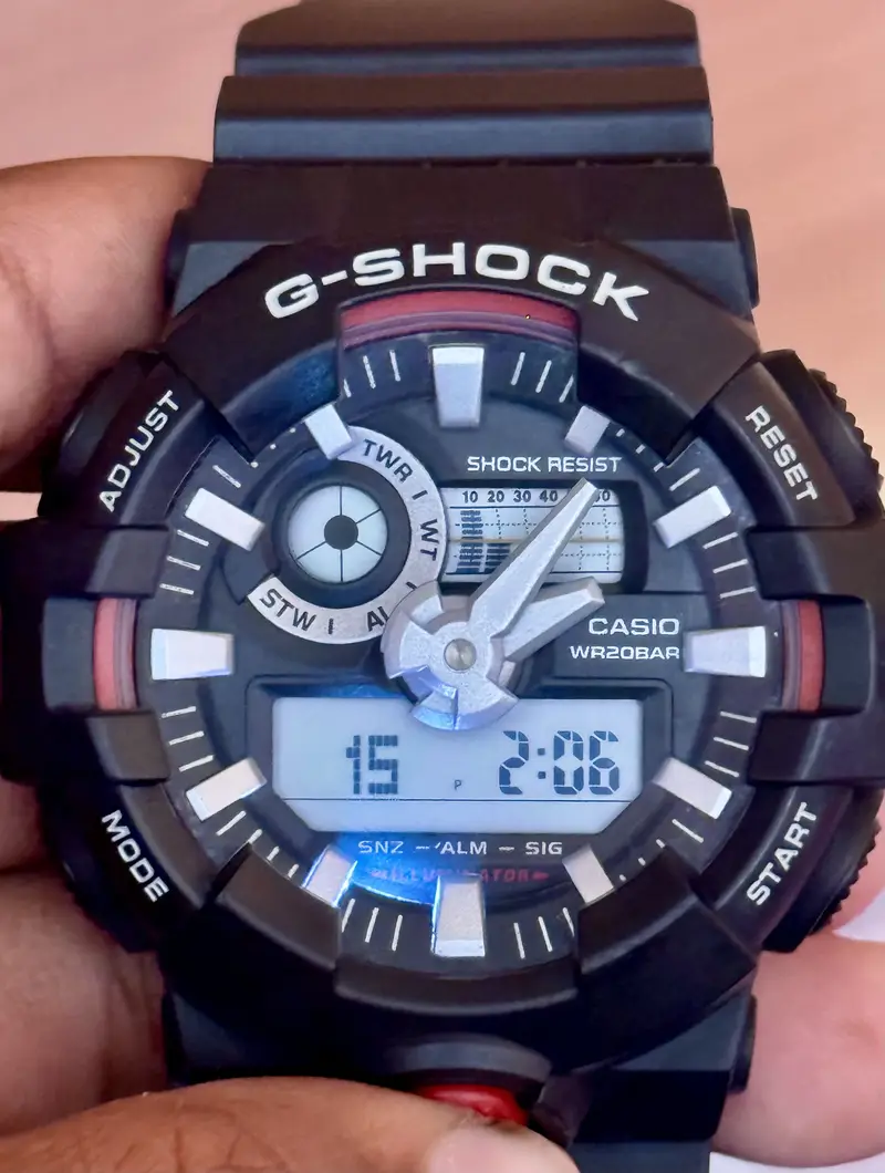 Casio G-Shock GA-700
