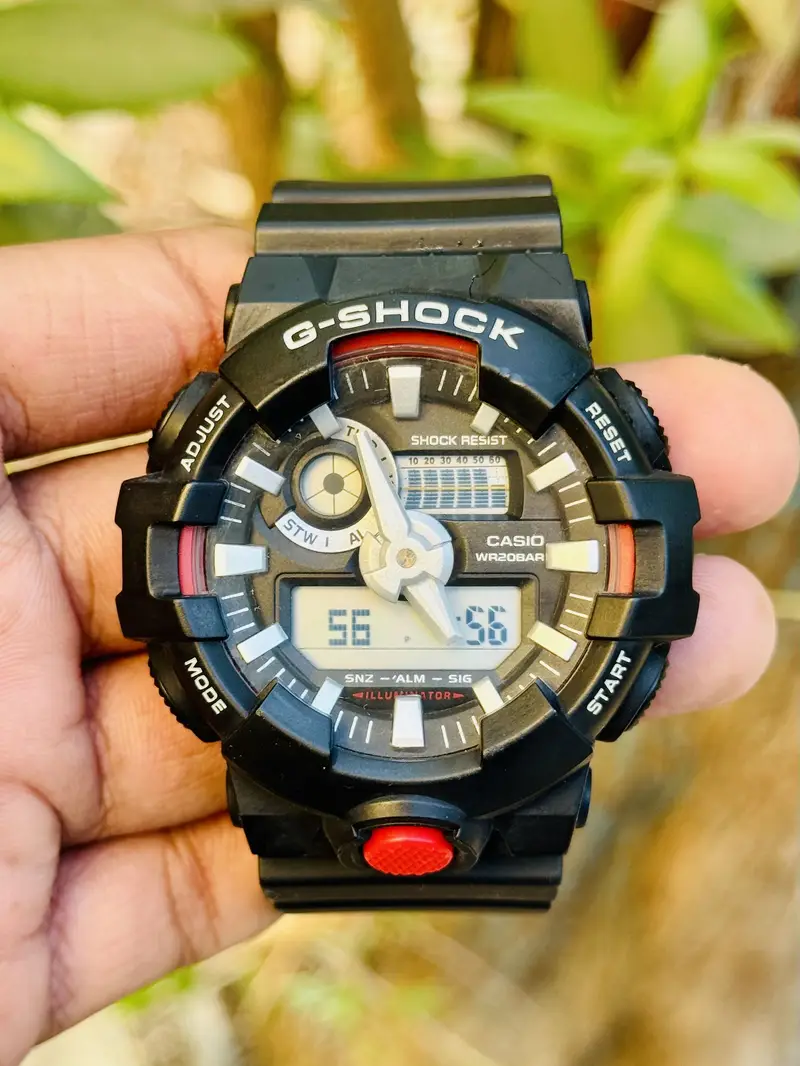 Casio G-Shock GA-700