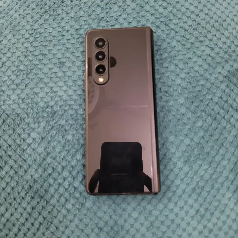 Samsung Z Fold 3 dual SIM non PTA