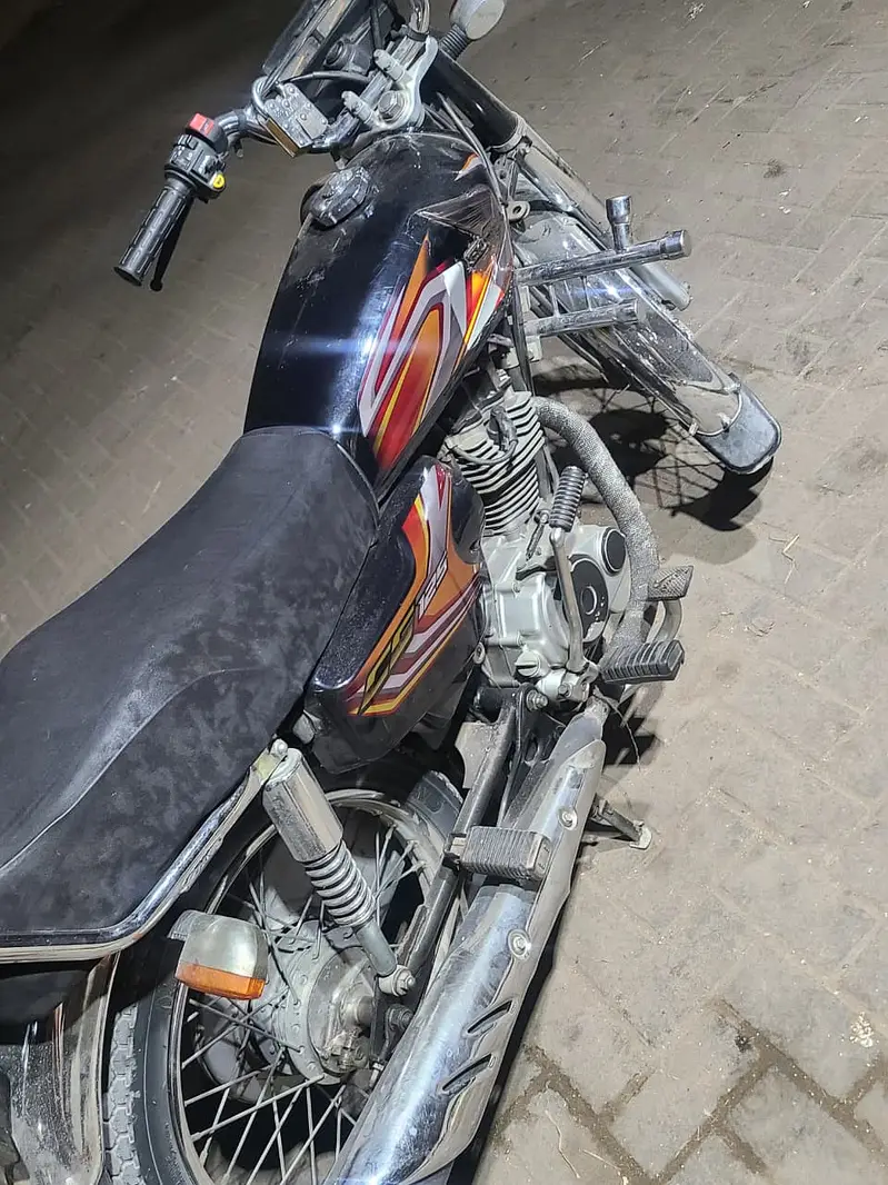 Honda CG 125 | 2022 Model | Honda in Bikes | Totally Genuine