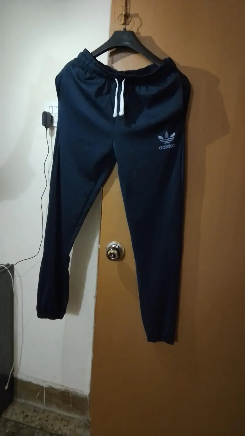 Hoodies/Sweatshirt/Trousers/Zipper/Pullover hoodies