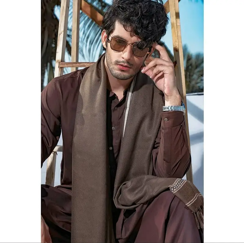 All Types of Shawls Available | Thari, Balochi, Winter Shawls