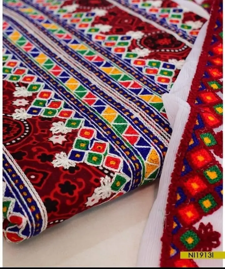 ZABEE’S COLLECTION – Mehroon, Lawn & Multani Ajrak 3-Pieces Unstitched