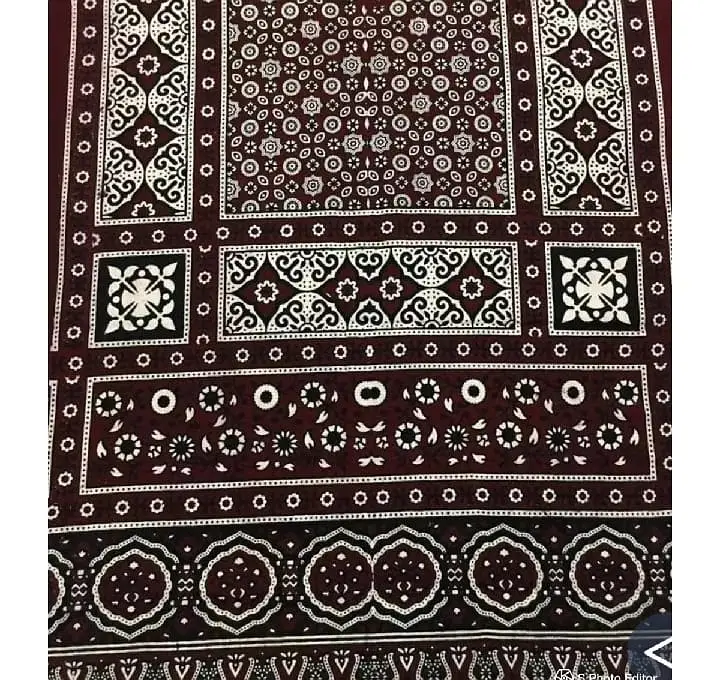 ZABEE’S COLLECTION – Mehroon, Lawn & Multani Ajrak 3-Pieces Unstitched