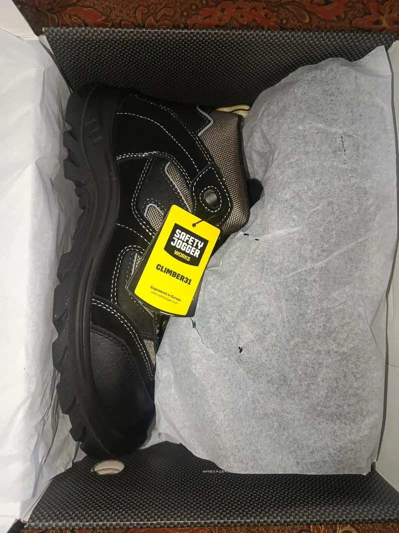 Safety Jogger Works Safety Shoes CLIMBER31 – Brand New (EU 44)