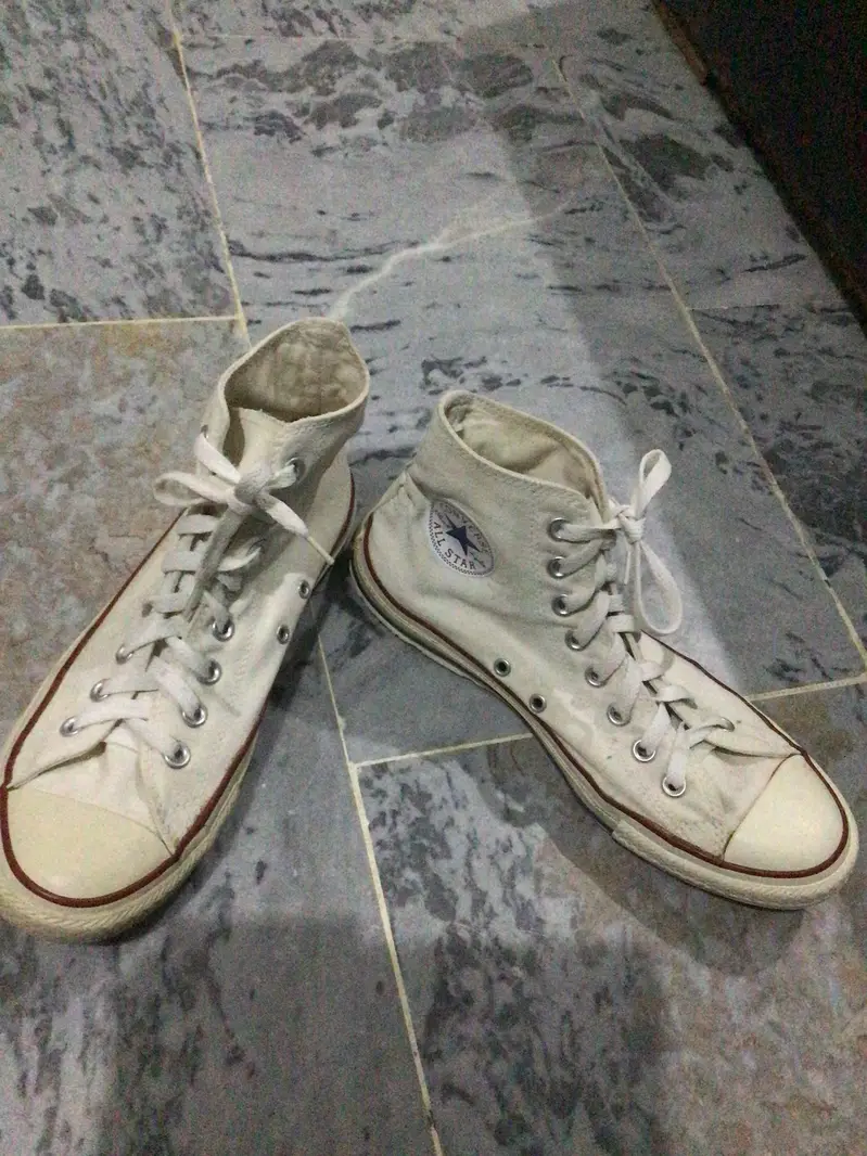 original Converse Chuck Taylor All Star—High Top (White)