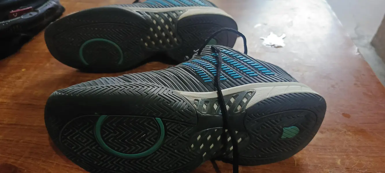 swiss shoes like new 27cm 42 euro size