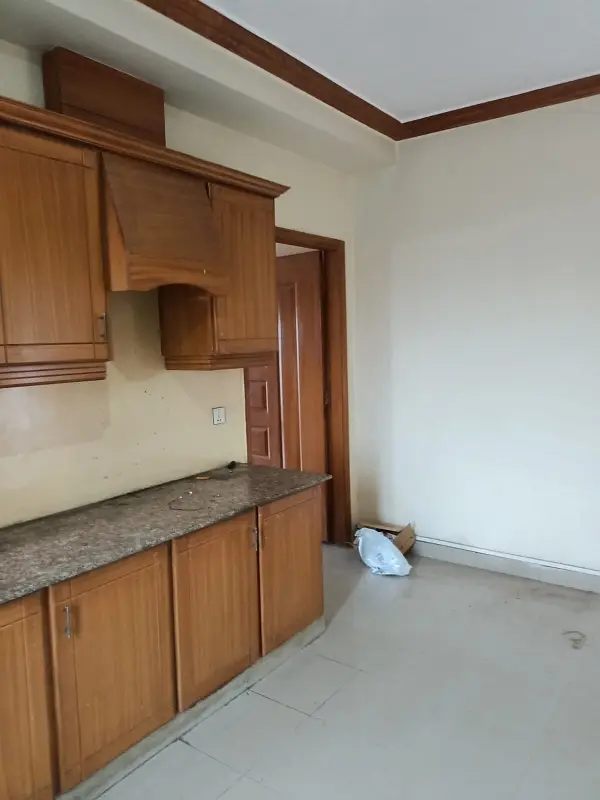 1 BEDROOM FLAT AVAILABLE FOR RENT